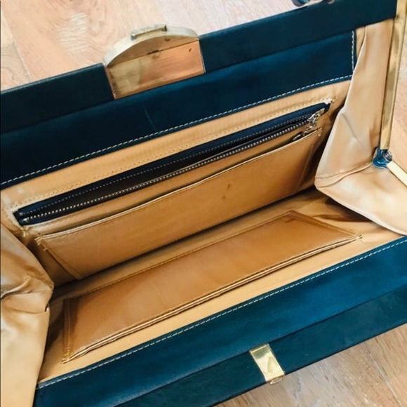 Vintage Tapestry Handbag - Picture 2 of 9